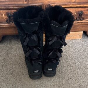 UGG Women's Black Bailey Winter Boots